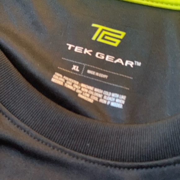 TEK GEAR Men’s Performance T-shirt Brand New with Tags - Picture 3 of 11